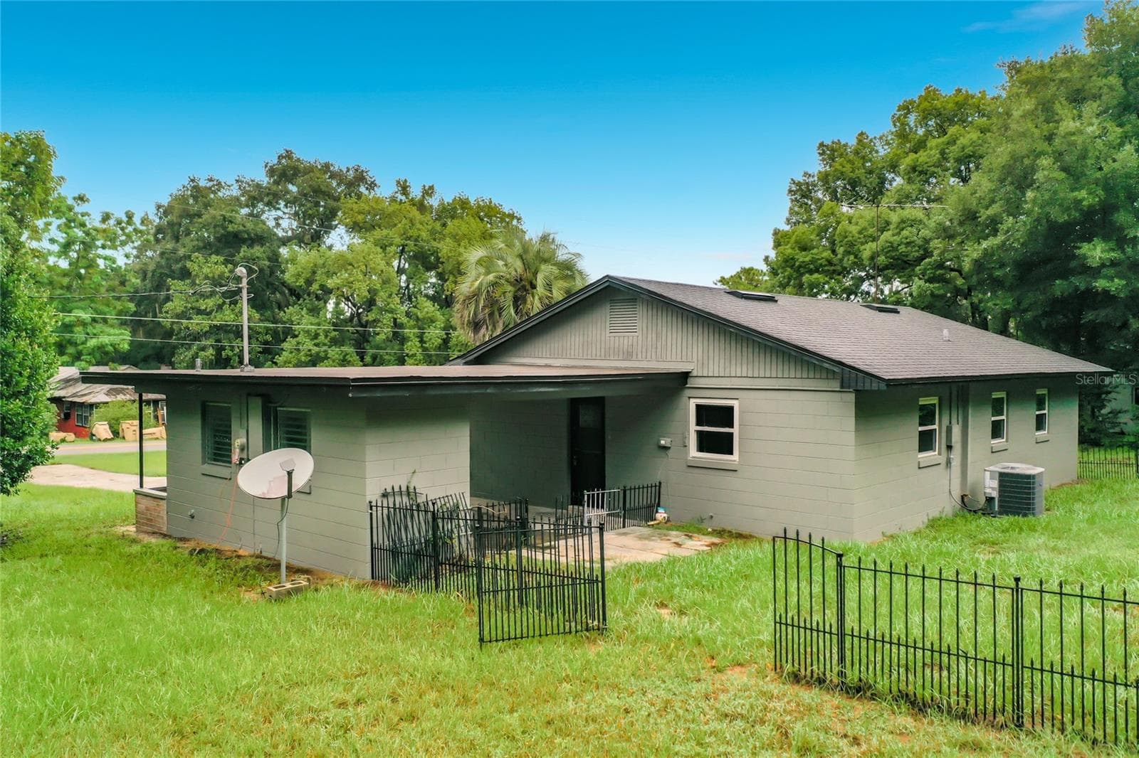 Single Family Residence at 5134 EAGLES NEST RD, FRUITLAND PARK, photo 32 of 43