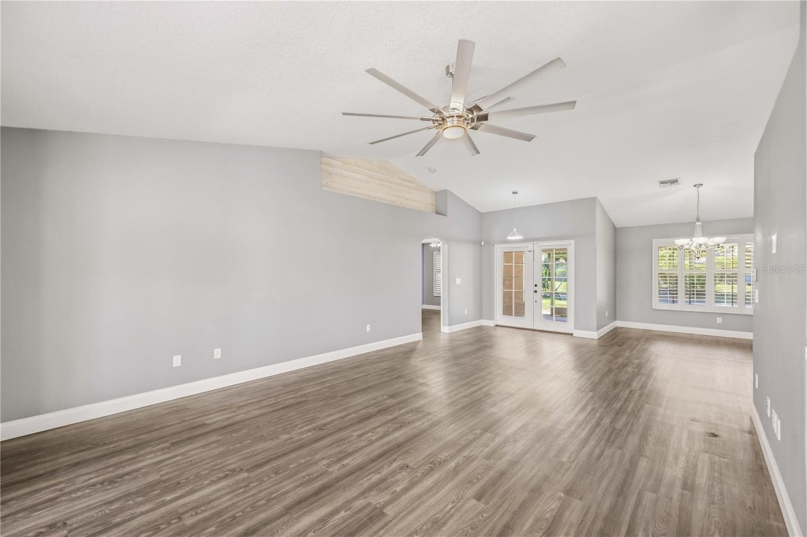 Single Family Residence at 2671 SERPULA RD, VENICE, photo 12 of 60