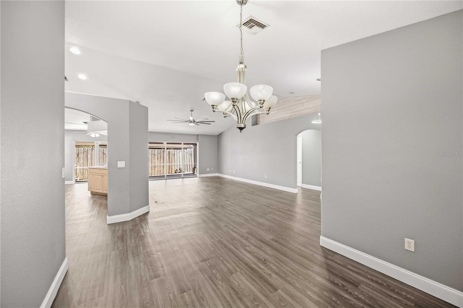 Single Family Residence at 2671 SERPULA RD, VENICE, photo 16 of 60