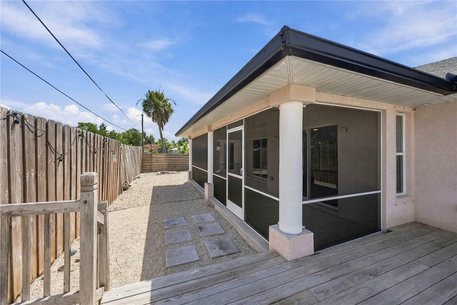 Single Family Residence at 2671 SERPULA RD, VENICE, photo 47 of 60