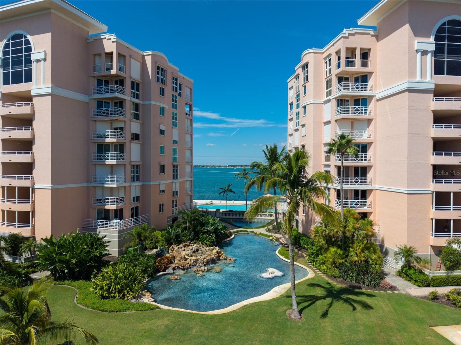 Community view - 4993 BACOPA LN S #304, ST PETERSBURG