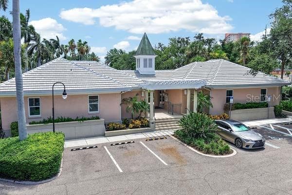 Community clubhouse - 4993 BACOPA LN S #304, ST PETERSBURG