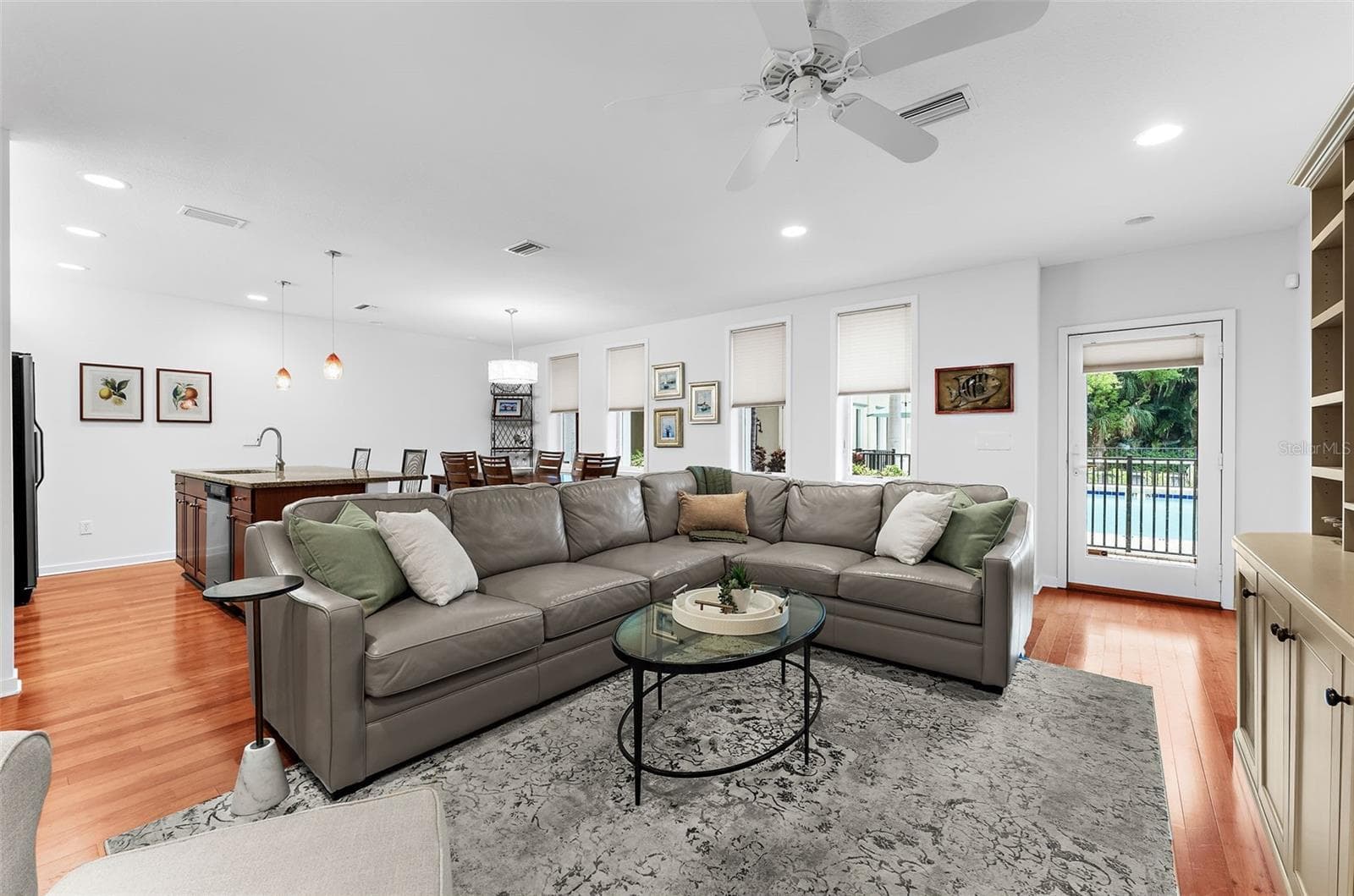 Townhouse at 1685 LAUREL ST #4, SARASOTA, photo 13 of 44