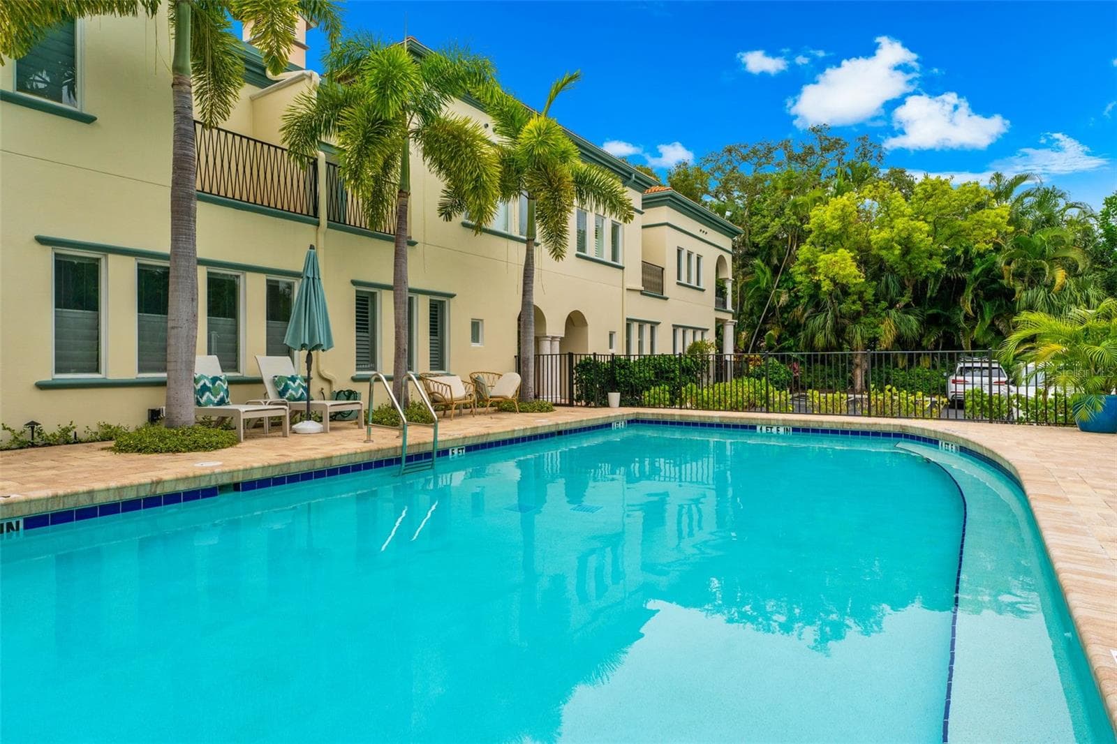 Townhouse at 1685 LAUREL ST #4, SARASOTA, photo 27 of 44