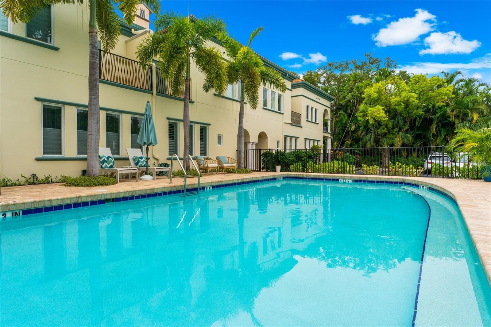 Townhouse at 1685 LAUREL ST #4, SARASOTA, photo 29 of 44