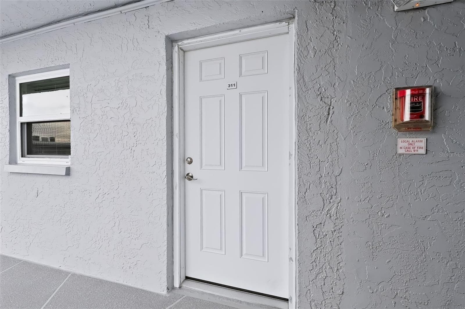 Condominium at 719 PINELLAS BAYWAY S #311, ST PETERSBURG, photo 24 of 39