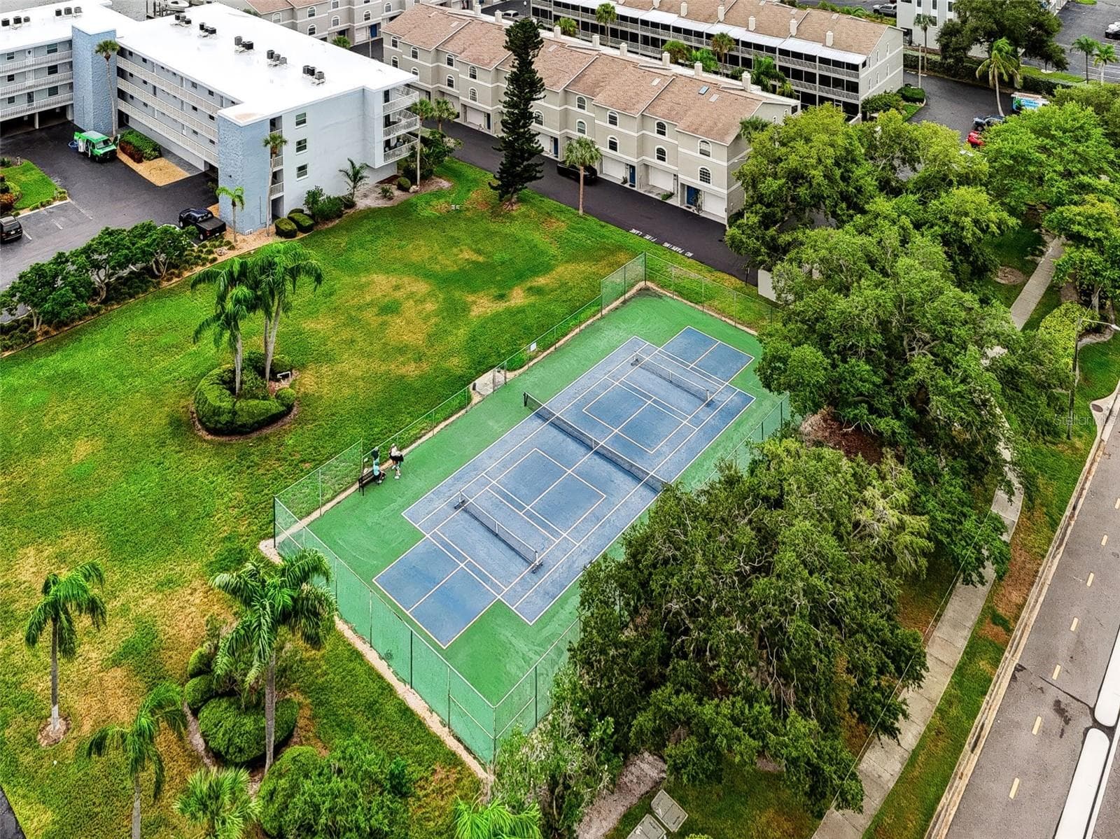 Condominium at 719 PINELLAS BAYWAY S #311, ST PETERSBURG, photo 36 of 39