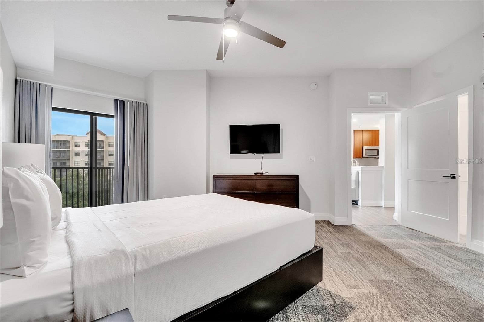 Condo - Hotel at 14501 GROVE RESORT AVE #3631, WINTER GARDEN, photo 21 of 40