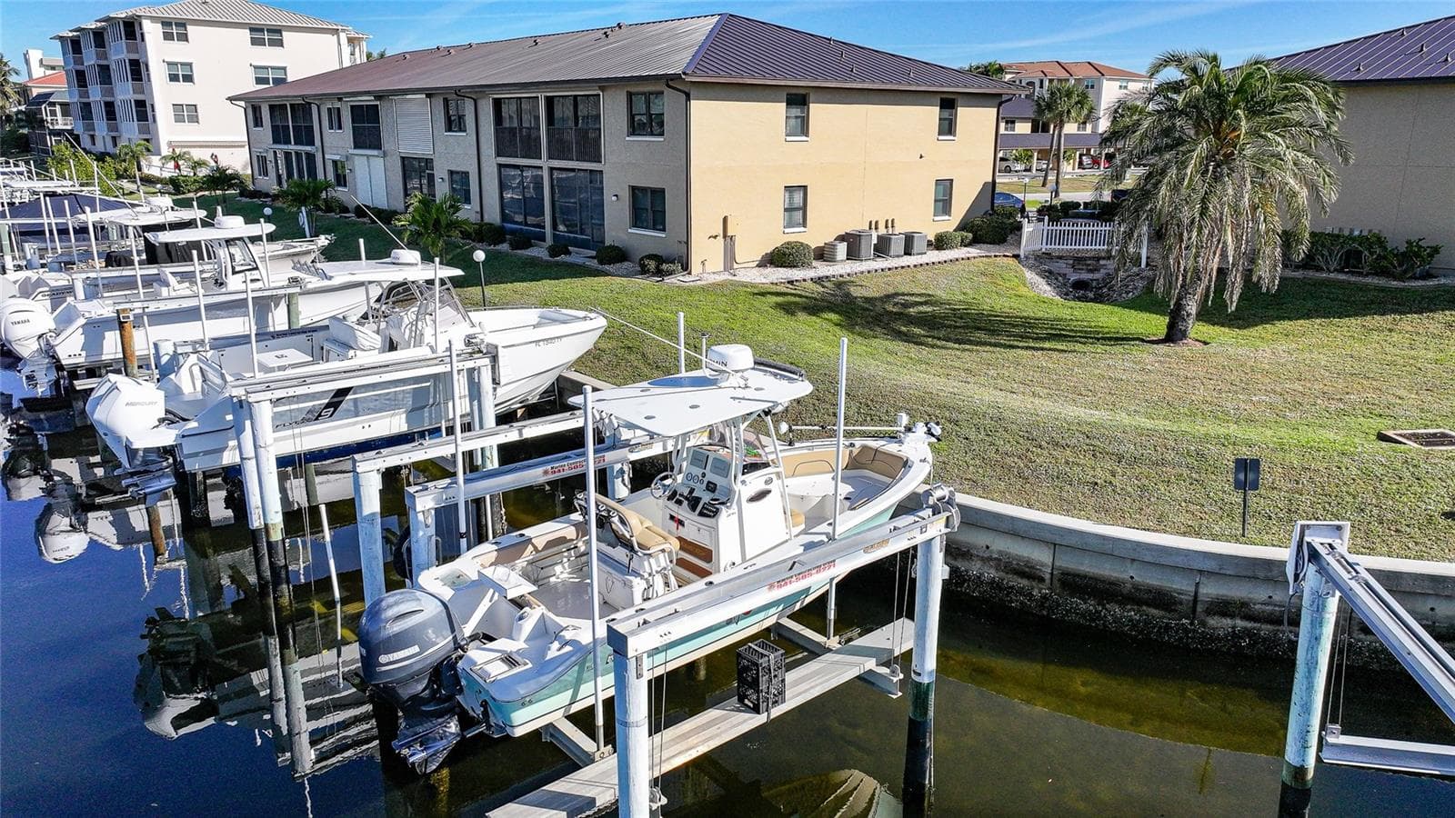 Condominium at 240 LEWIS CIR #513, PUNTA GORDA, photo 4 of 45