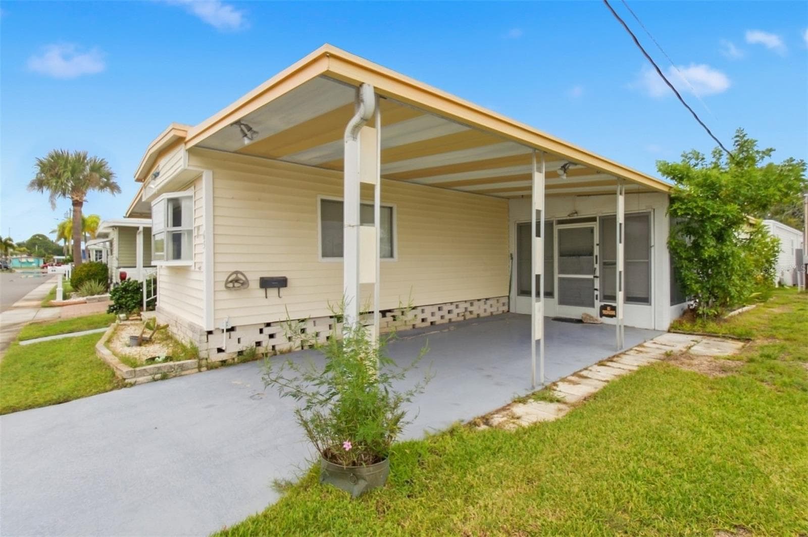 Mobile Home to be removed - 65 SCHOONER DR #65, PALM HARBOR