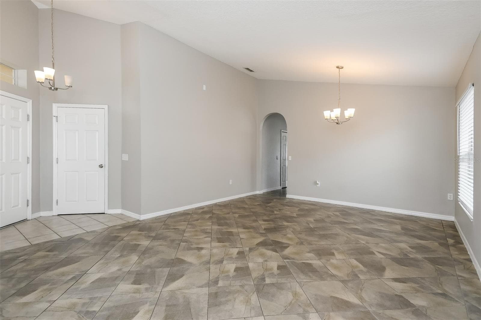 Single Family Residence at 305 WEATHERBY PL, HAINES CITY, photo 4 of 15