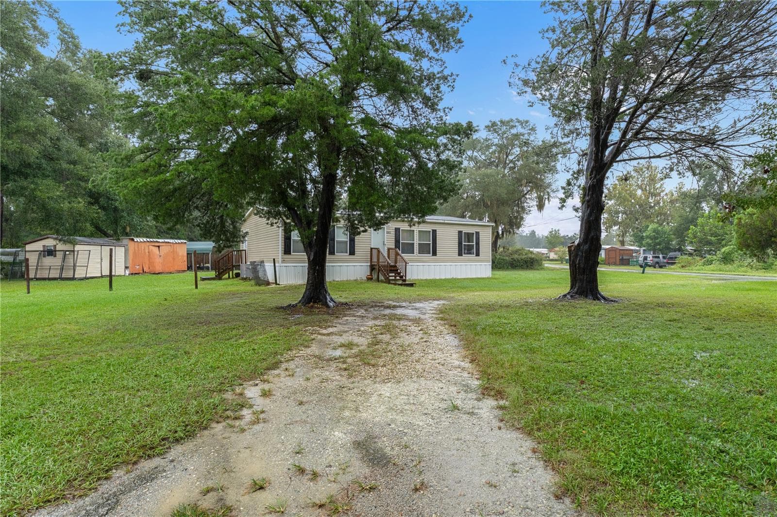 Manufactured Home at 6983 W CYRUS ST, CRYSTAL RIVER, photo 3 of 31