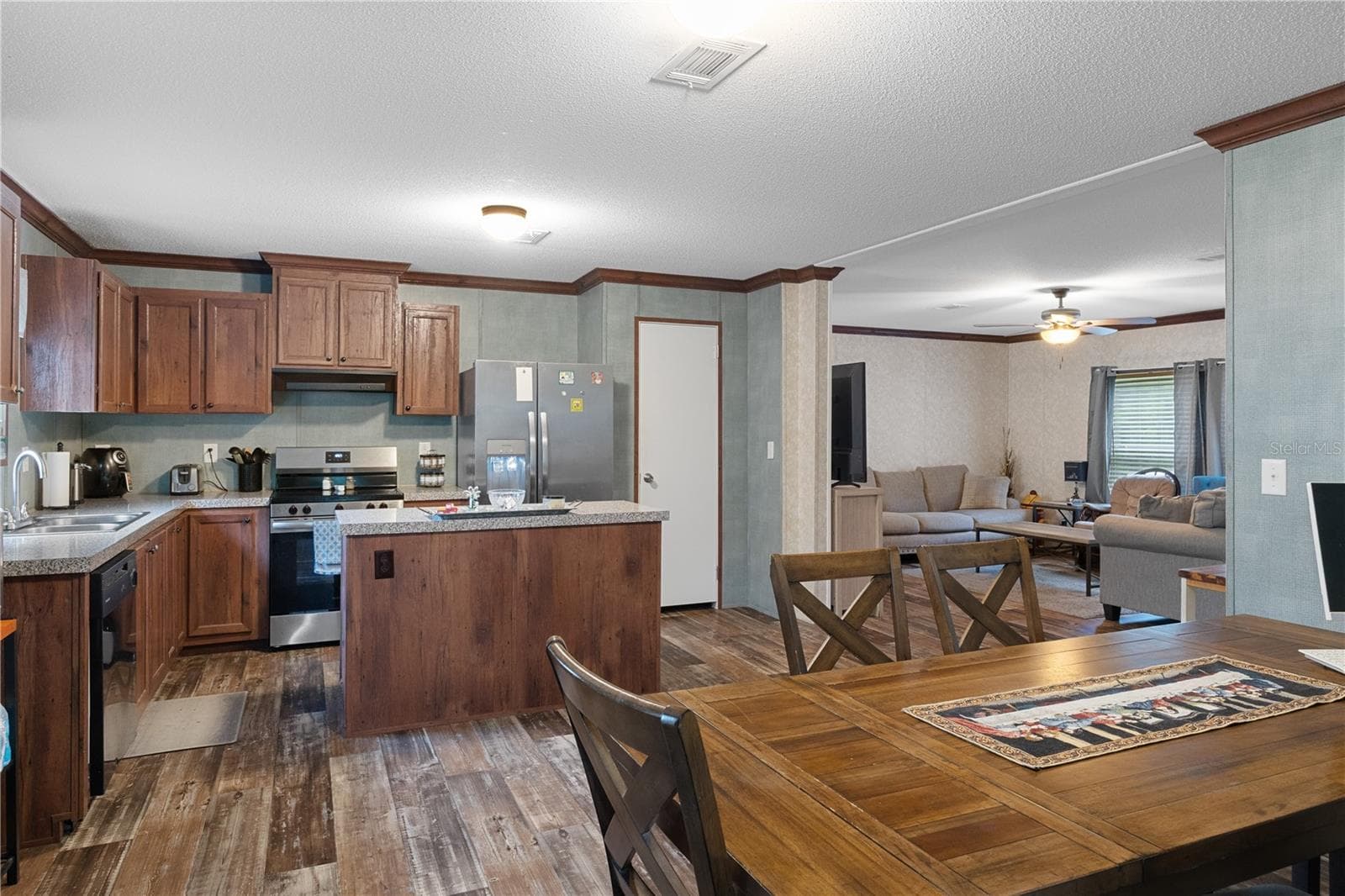 Manufactured Home at 6983 W CYRUS ST, CRYSTAL RIVER, photo 14 of 31