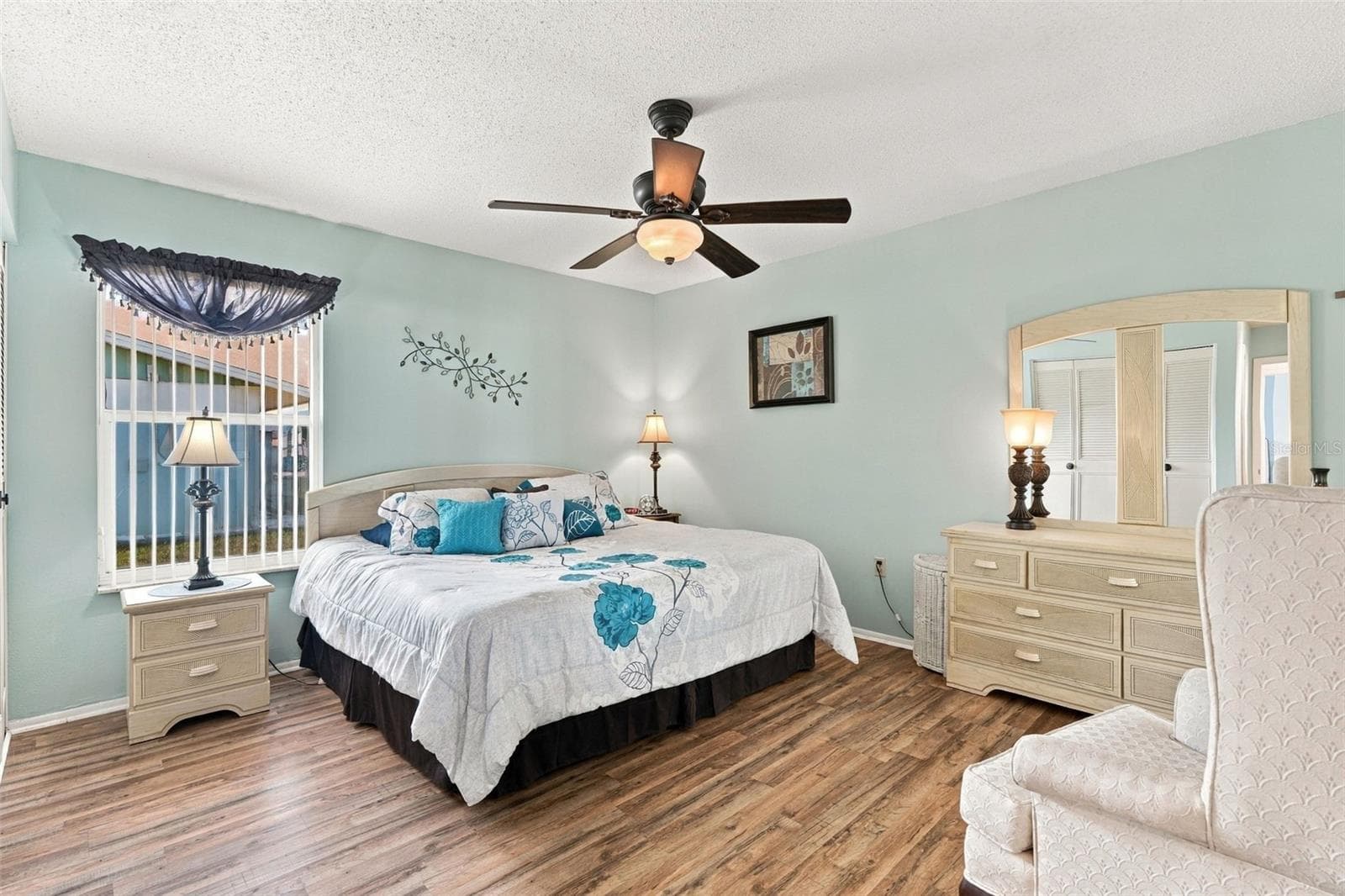 Single Family Residence at 13528 OVERTON AVE, PORT CHARLOTTE, photo 15 of 22