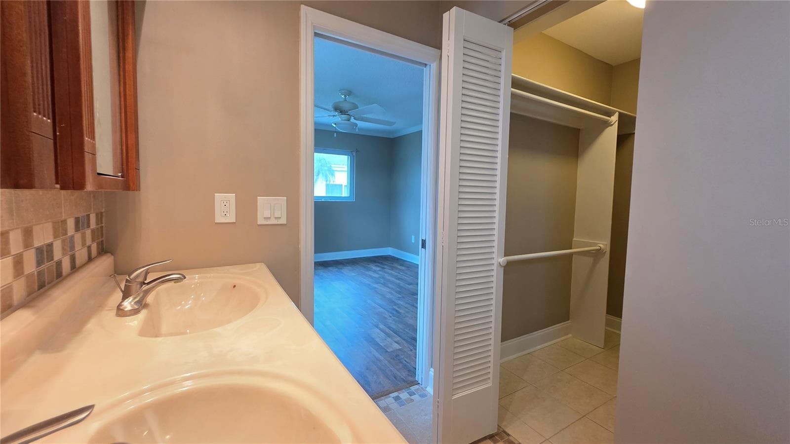 Condominium at 9711 SANTA MARIA CT #9711, BRADENTON, photo 22 of 28