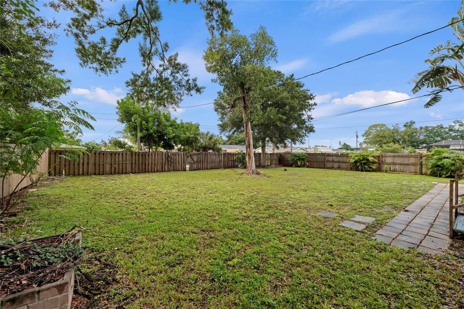Fenced in Backyard - 1206 30TH ST W, BRADENTON