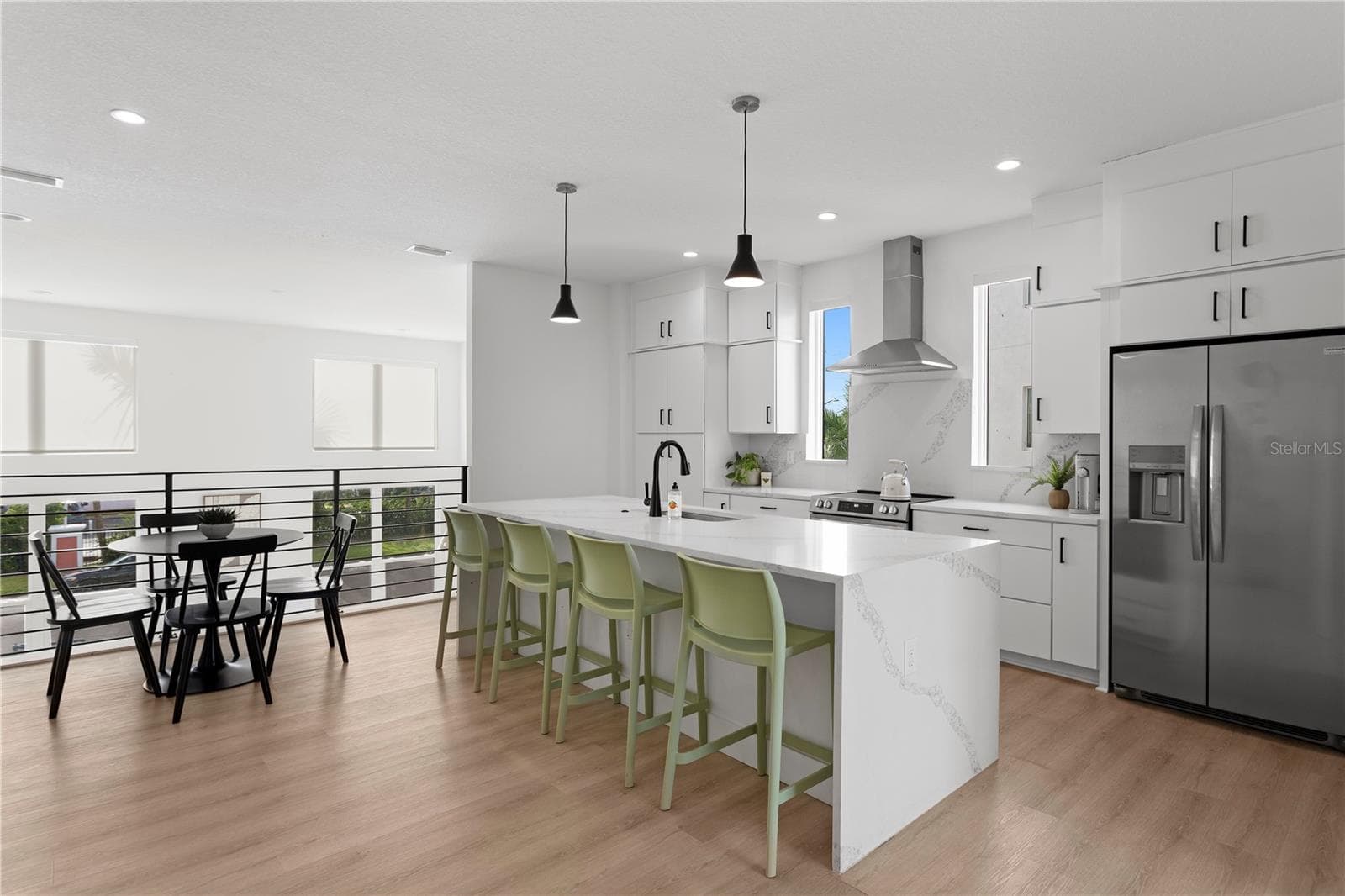 Townhouse at 3826 POMPANO DR SE, ST PETERSBURG, photo 10 of 37