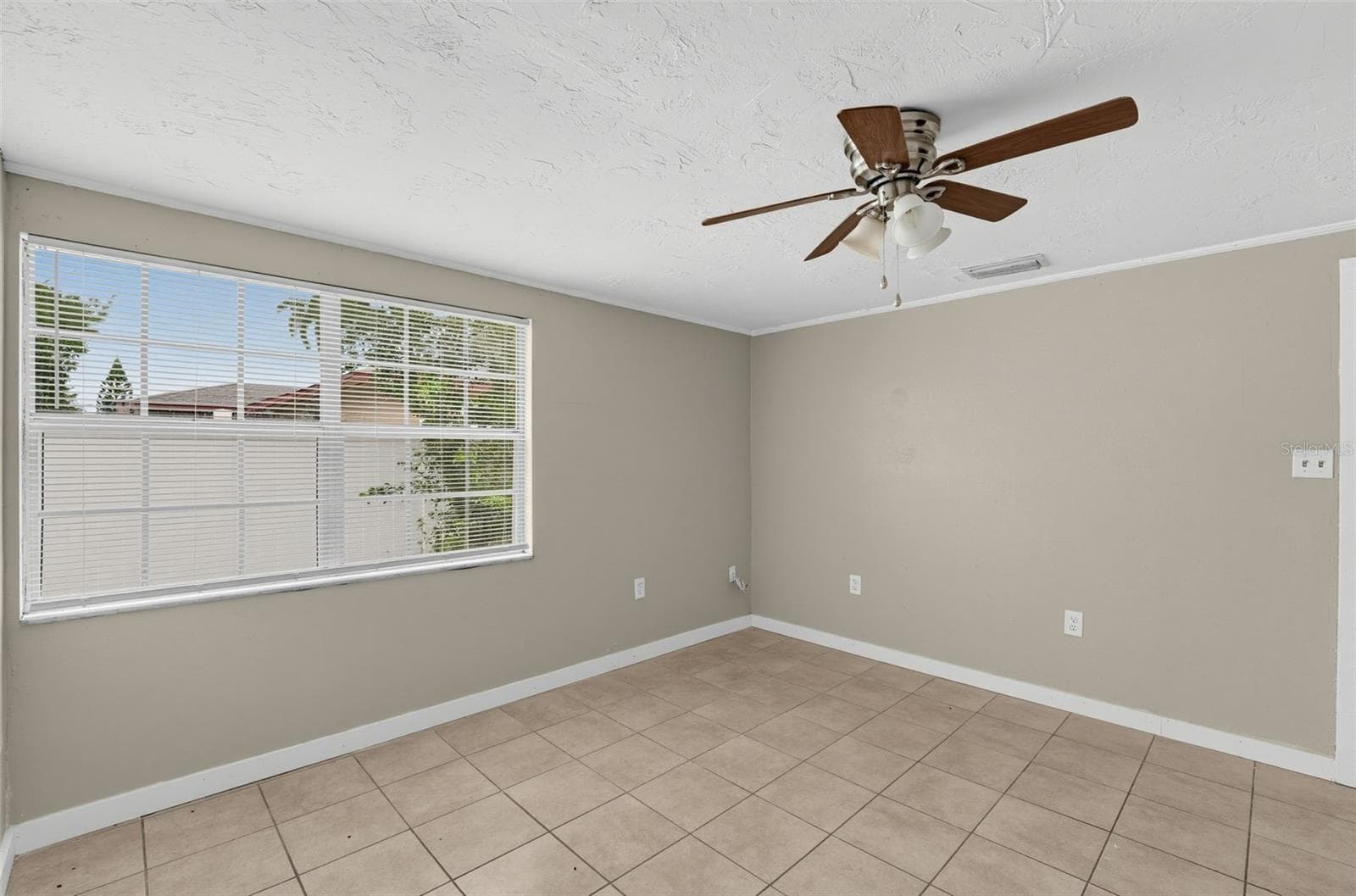 Single Family Residence at 1512 RUSSELL AVE, SARASOTA, photo 17 of 29