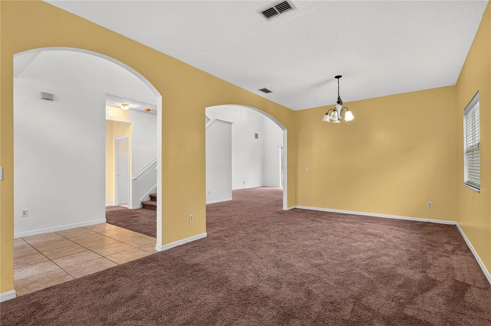 Single Family Residence at 2838 SWEETSPIRE CIR, KISSIMMEE, photo 9 of 58