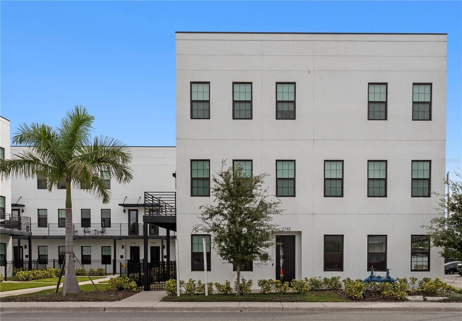 Townhouse at 2742 5TH AVE S, ST PETERSBURG, photo 38 of 39