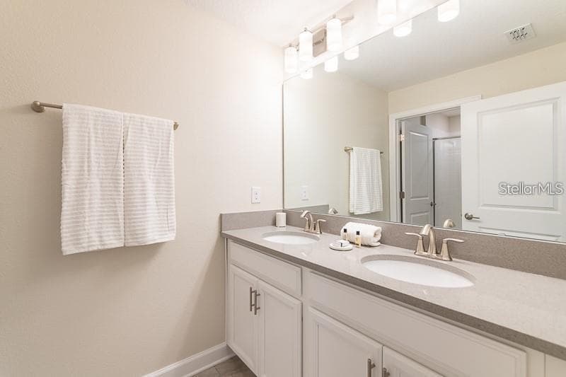 Townhouse at 5025 WINDERMERE AVE, KISSIMMEE, photo 28 of 33