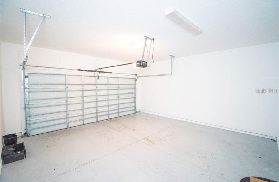 Single Family Residence at 2926 SENTENCE ST, KISSIMMEE, photo 3 of 30