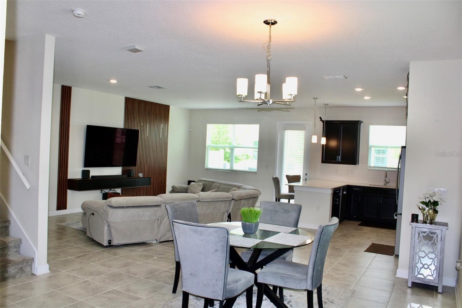 Single Family Residence at 2926 SENTENCE ST, KISSIMMEE, photo 6 of 30