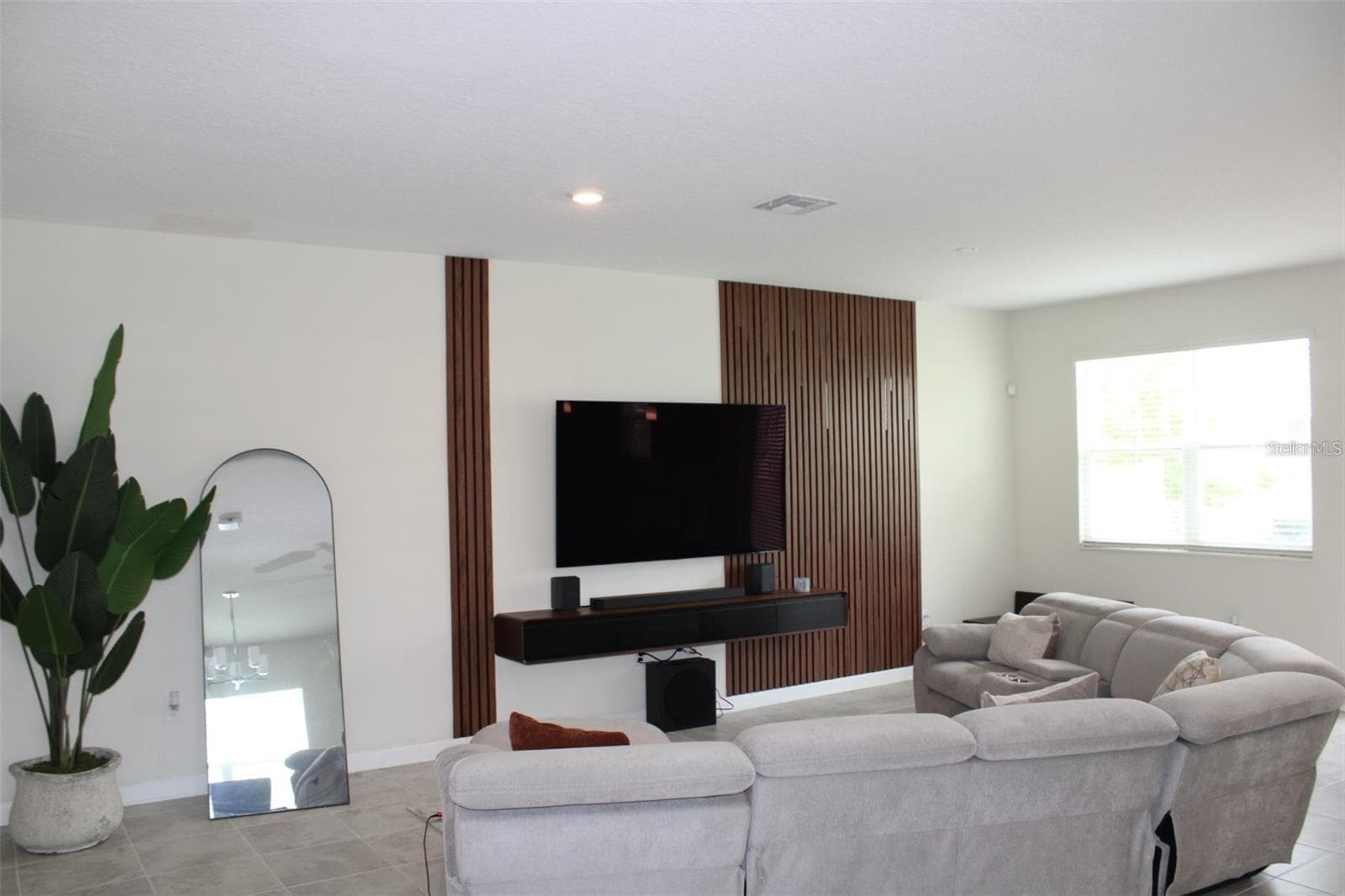 Single Family Residence at 2926 SENTENCE ST, KISSIMMEE, photo 7 of 30