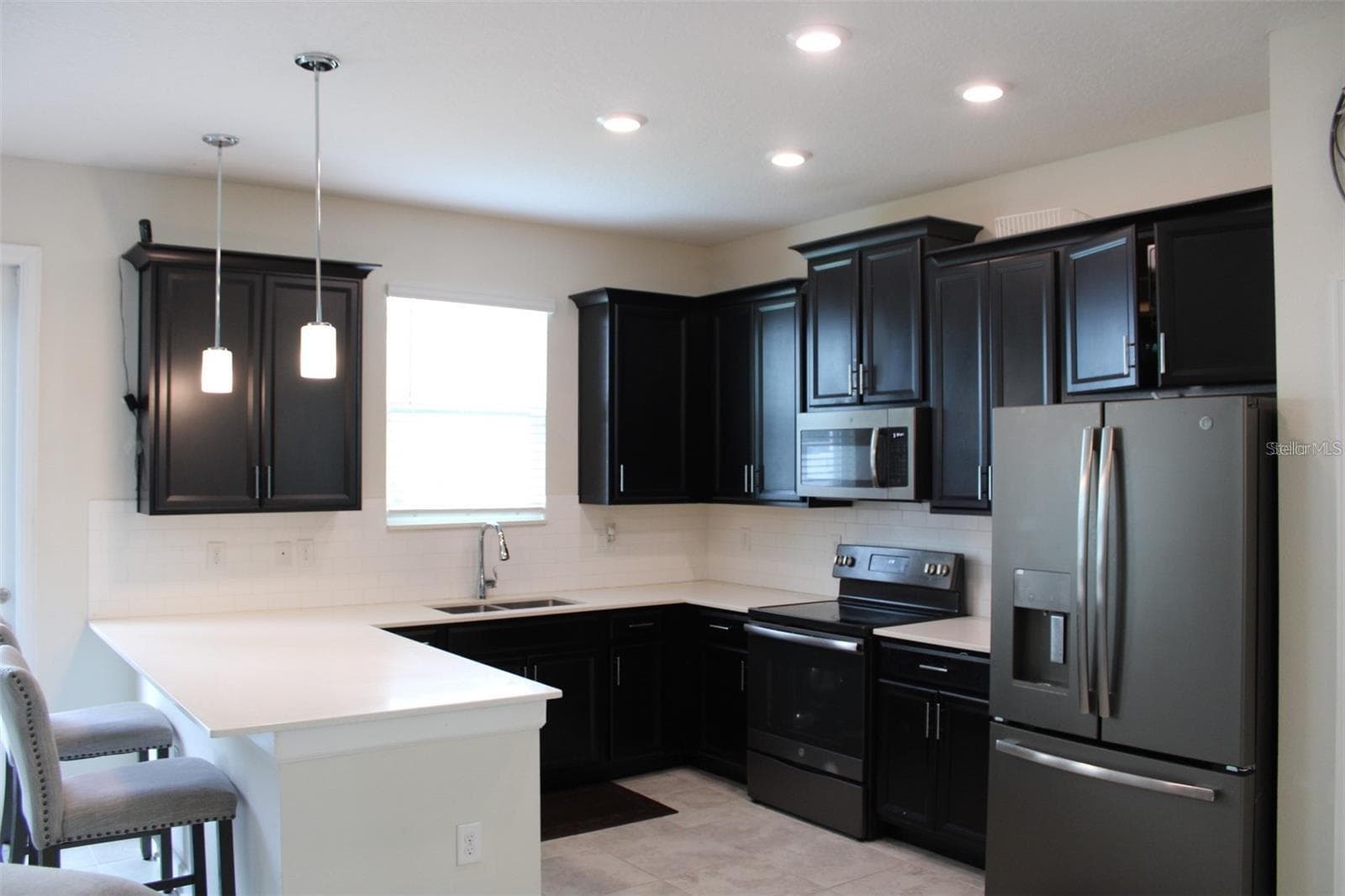 Single Family Residence at 2926 SENTENCE ST, KISSIMMEE, photo 9 of 30