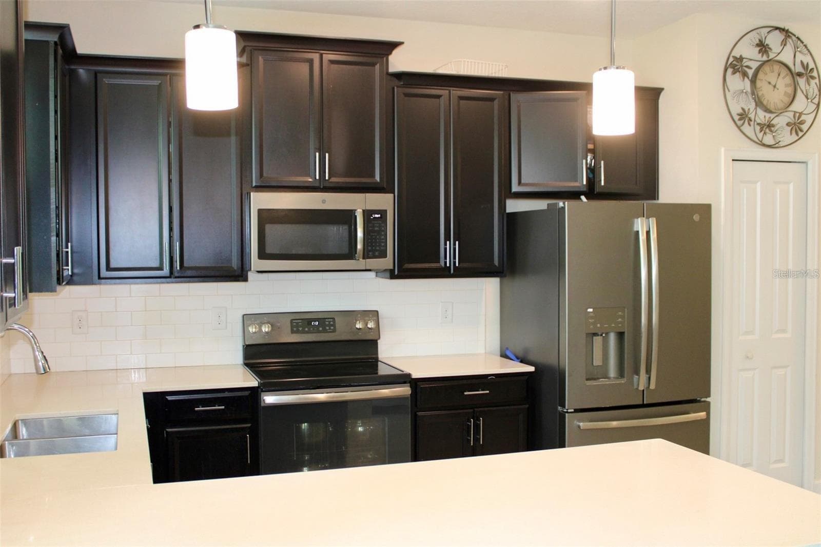 Single Family Residence at 2926 SENTENCE ST, KISSIMMEE, photo 10 of 30