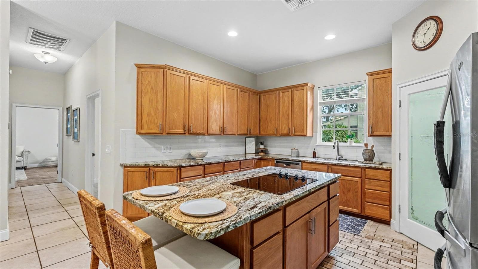 Single Family Residence at 7265 MILLBROOK OAKS DR, LAKELAND, photo 12 of 54