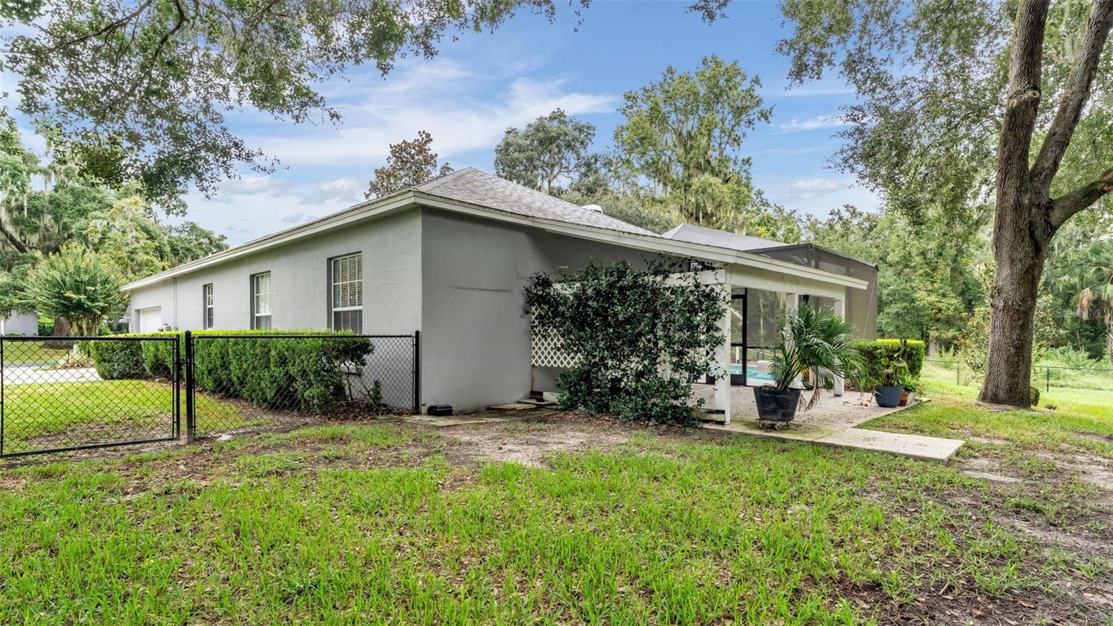 Single Family Residence at 7265 MILLBROOK OAKS DR, LAKELAND, photo 44 of 54