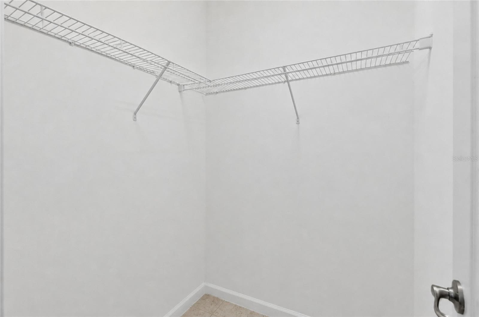 Walk-in closet - 277 YELLOW SNAPDRAGON DR, DAVENPORT