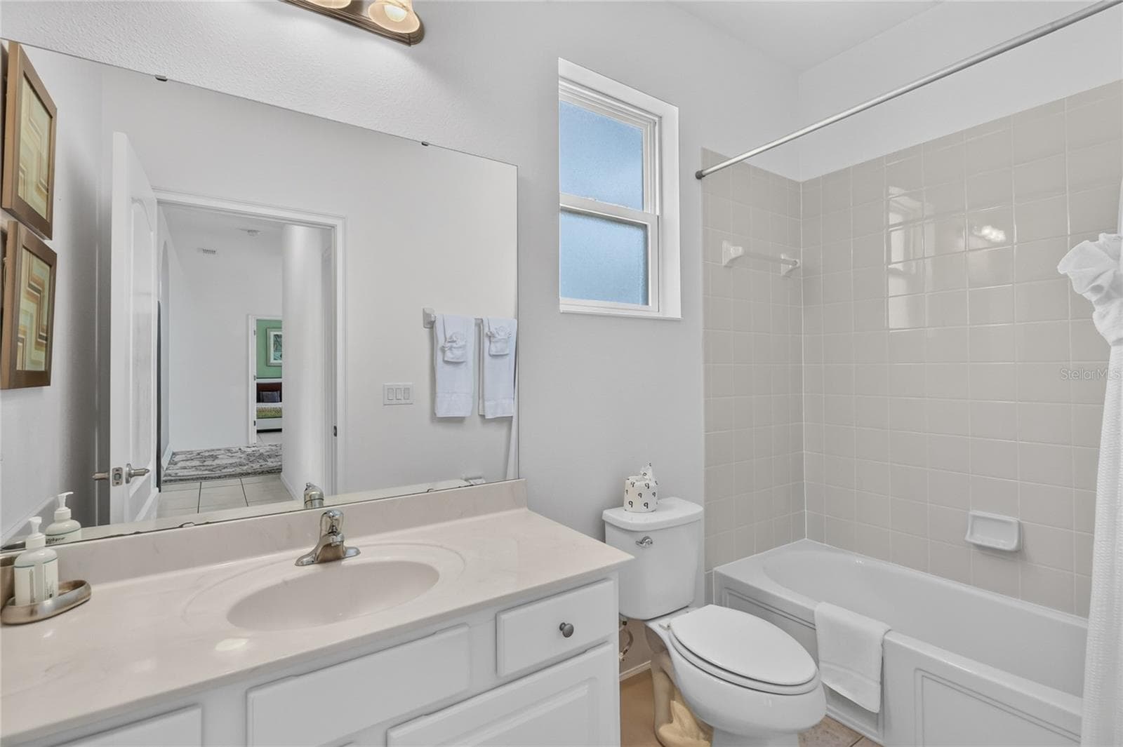 Ensuite bathroom - 277 YELLOW SNAPDRAGON DR, DAVENPORT