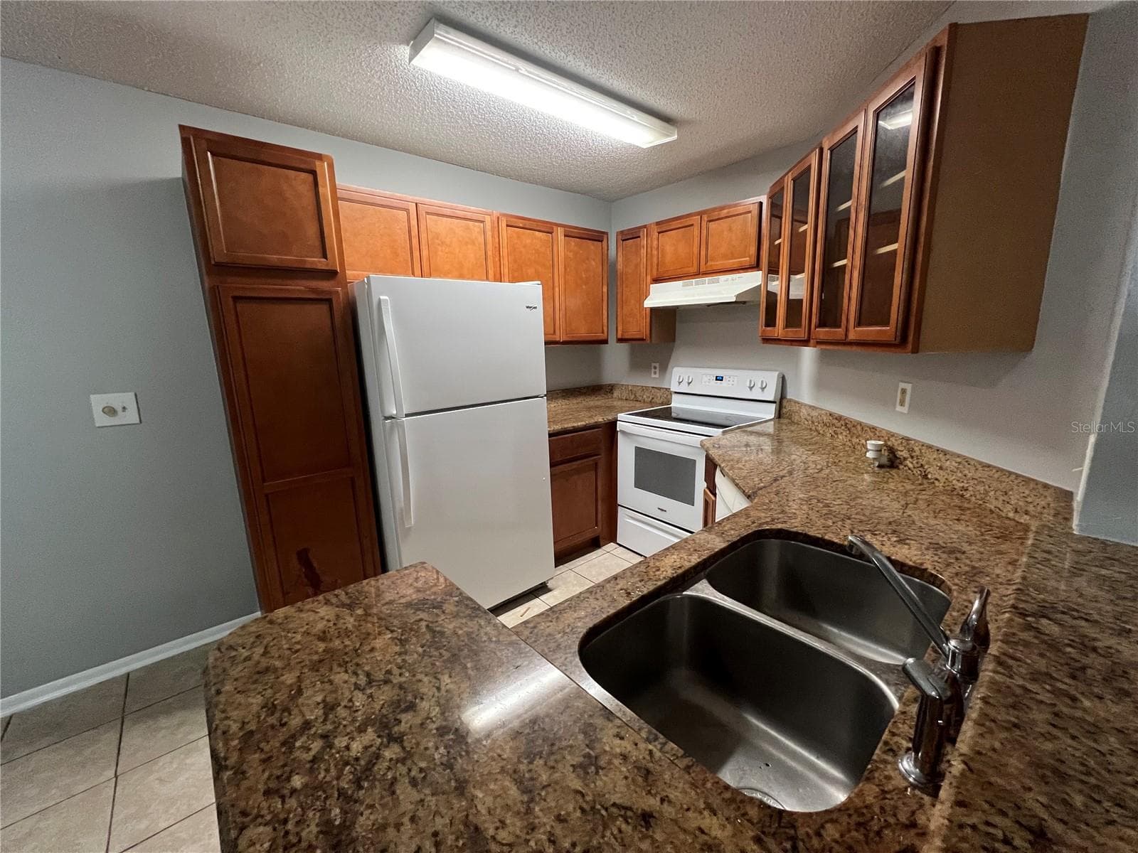 Kitchen - 2458 GRASSY POINT DR #106, LAKE MARY
