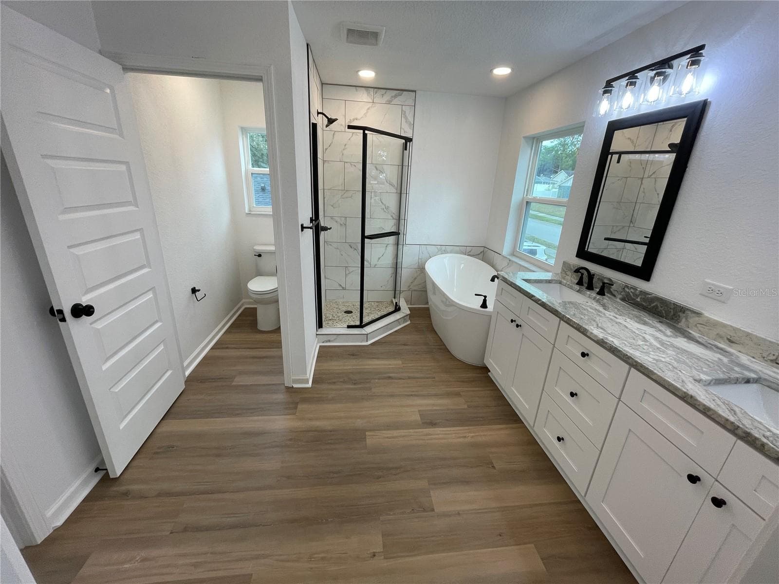 Single Family Residence at 849 LAURELRIDGE CT, BROOKSVILLE, photo 21 of 30