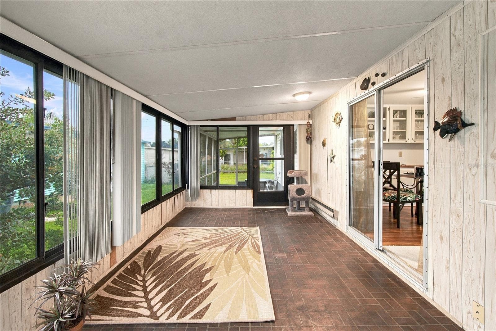 Mobile Home at 104 52ND AVENUE PLZ E, BRADENTON, photo 5 of 25