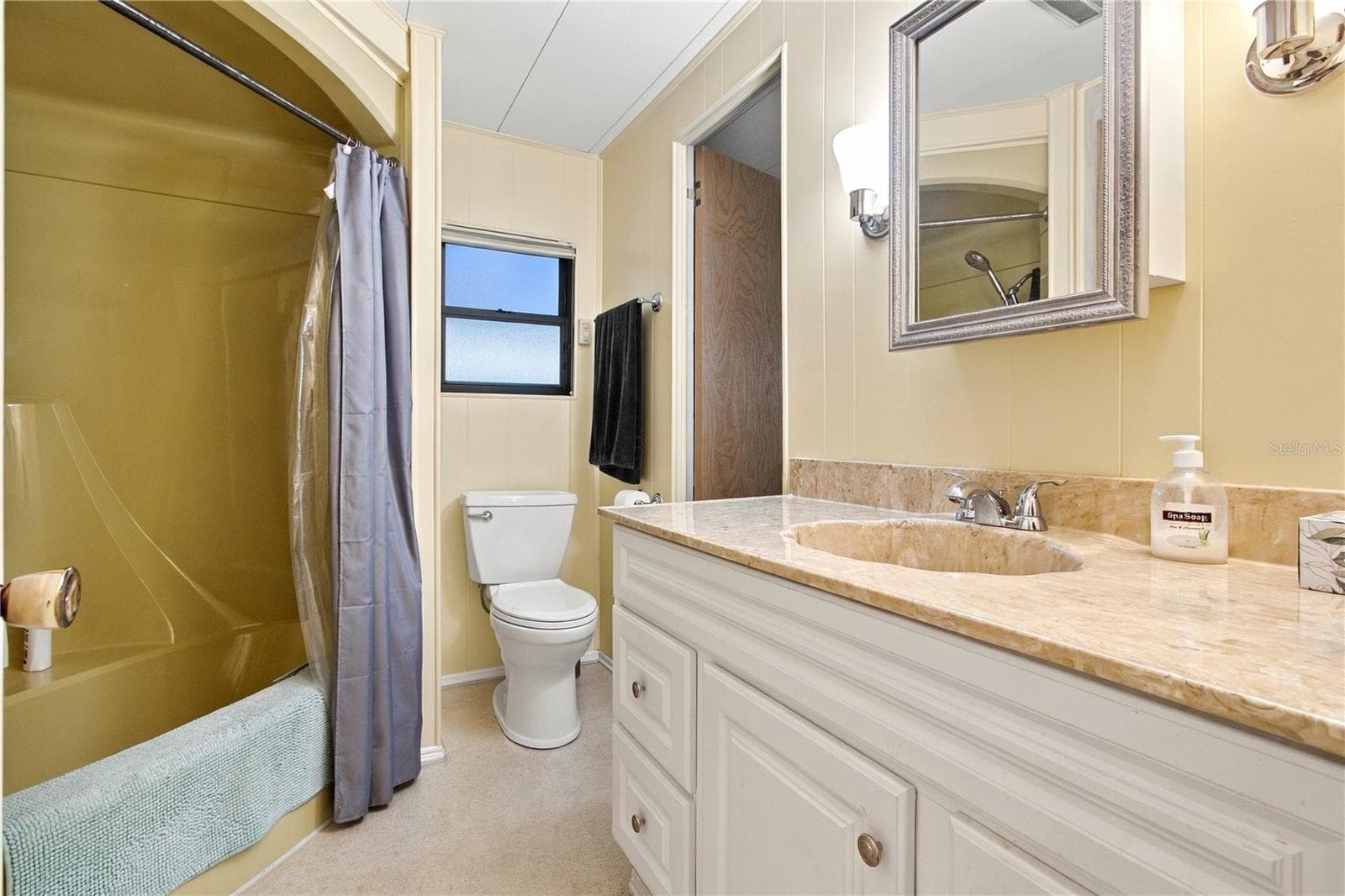 Mobile Home at 104 52ND AVENUE PLZ E, BRADENTON, photo 20 of 25