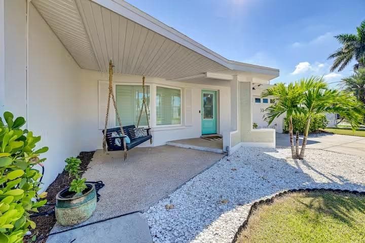 Single Family Residence at 924 ARLINGTON RD, PALMETTO, photo 3 of 36