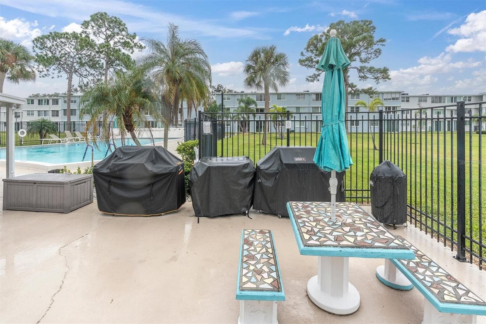 Condominium at 4715 BAY ST NE #330, ST PETERSBURG, photo 27 of 33