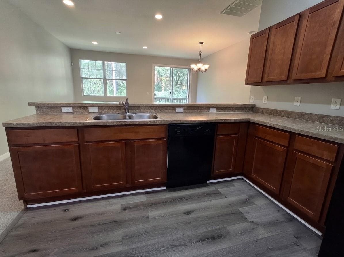 Townhouse at 8319 KING BLOSSOM CT, TAMPA, photo 11 of 25