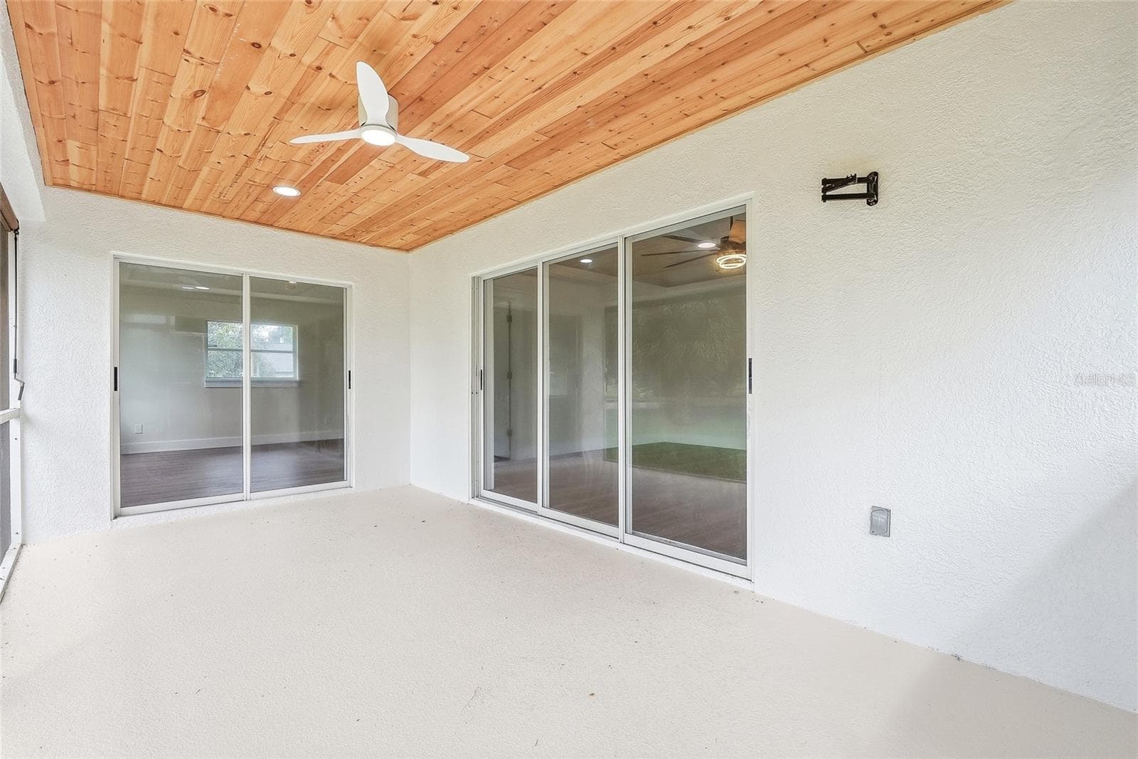 Single Family Residence at 2602 S MILLER RD, VALRICO, photo 63 of 79