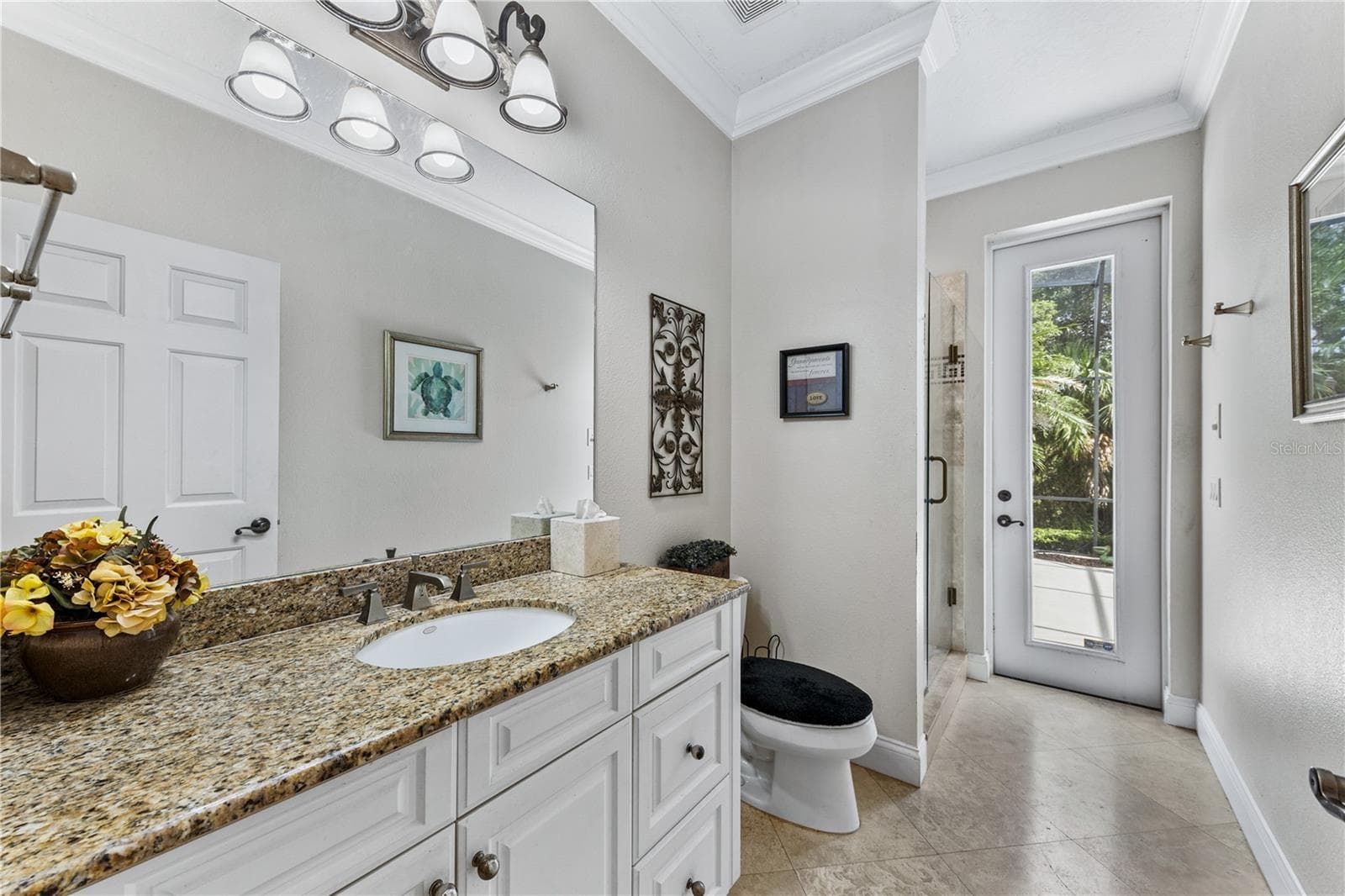 BATHROOM 2 W POOL ACCESS - 755 MILLS ESTATE PL, CHULUOTA
