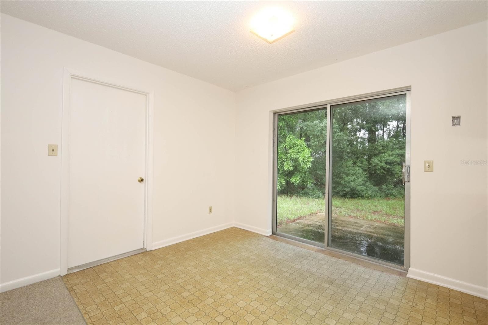 Single Family Residence at 2539 DOBBIN DR, ORLANDO, photo 5 of 23