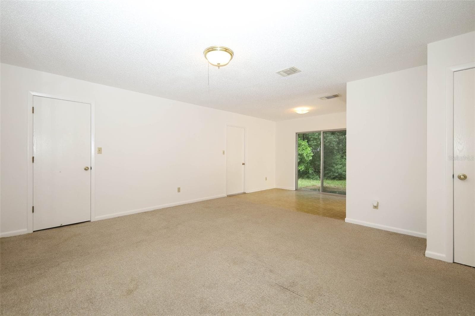 Single Family Residence at 2539 DOBBIN DR, ORLANDO, photo 8 of 23