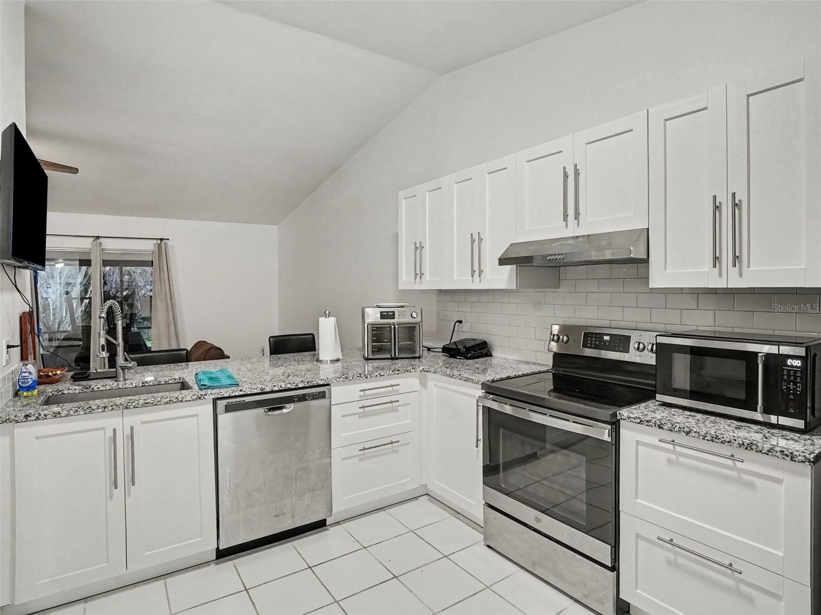 Townhouse at 5989 TALAVERA ST, ORLANDO, photo 12 of 30