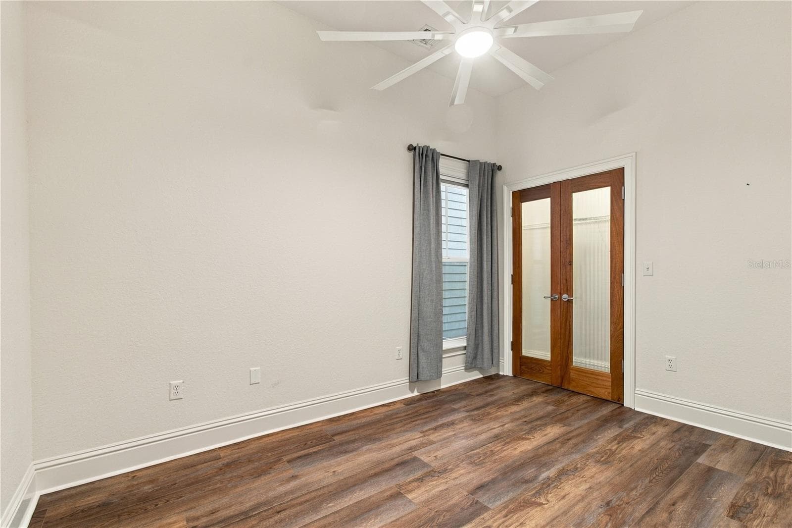 Condominium at 2002 E 5TH AVE #214, TAMPA, photo 59 of 86