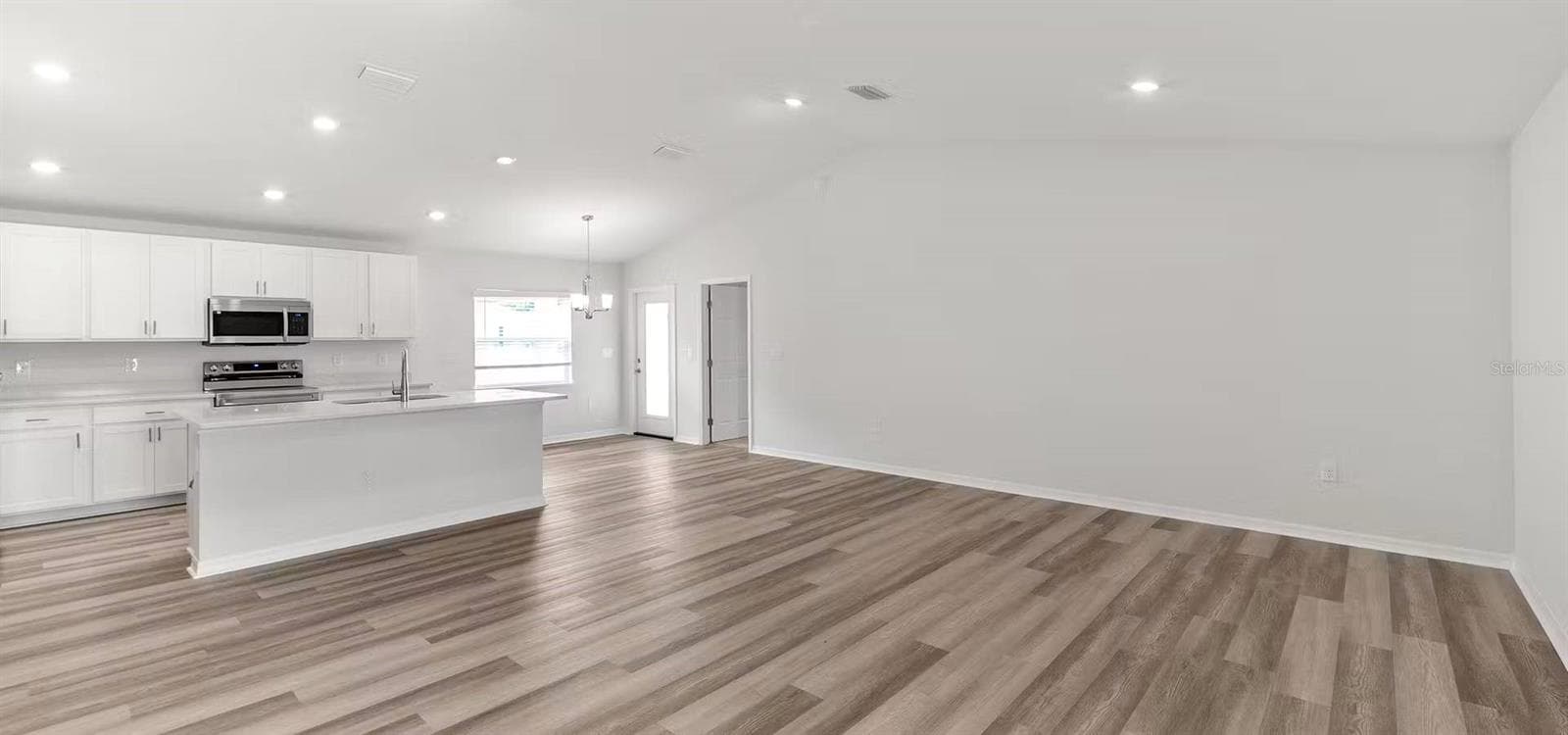 Single Family Residence at 732 BAYSIDE BLVD, WINTER HAVEN, photo 9 of 9