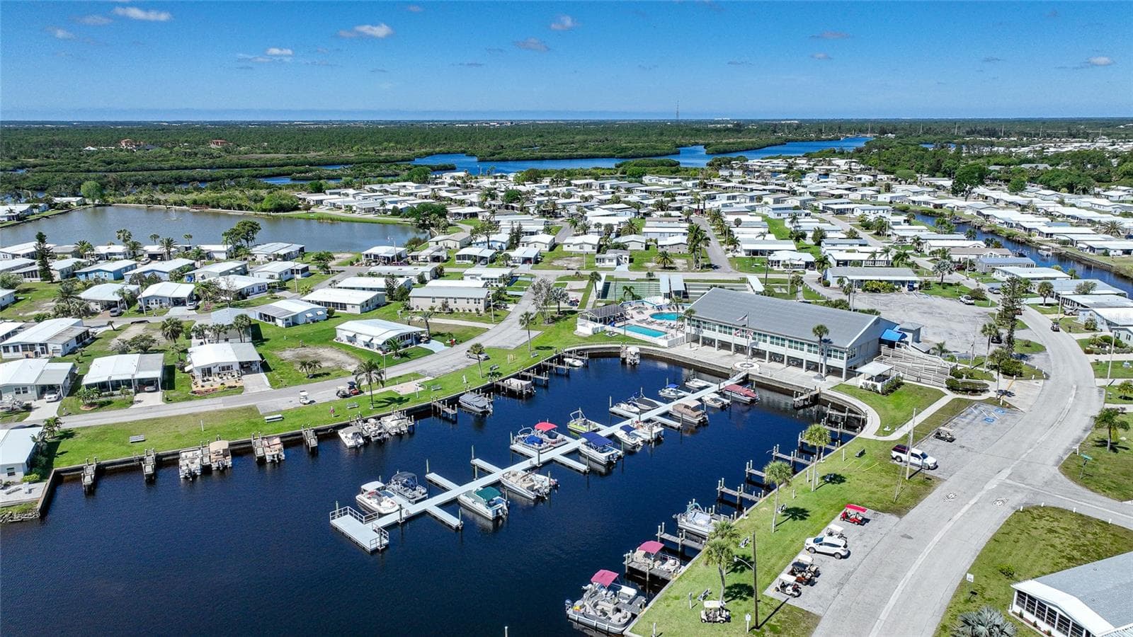 Harbor Cove Marina - 734 BLACKBURN BLVD, NORTH PORT