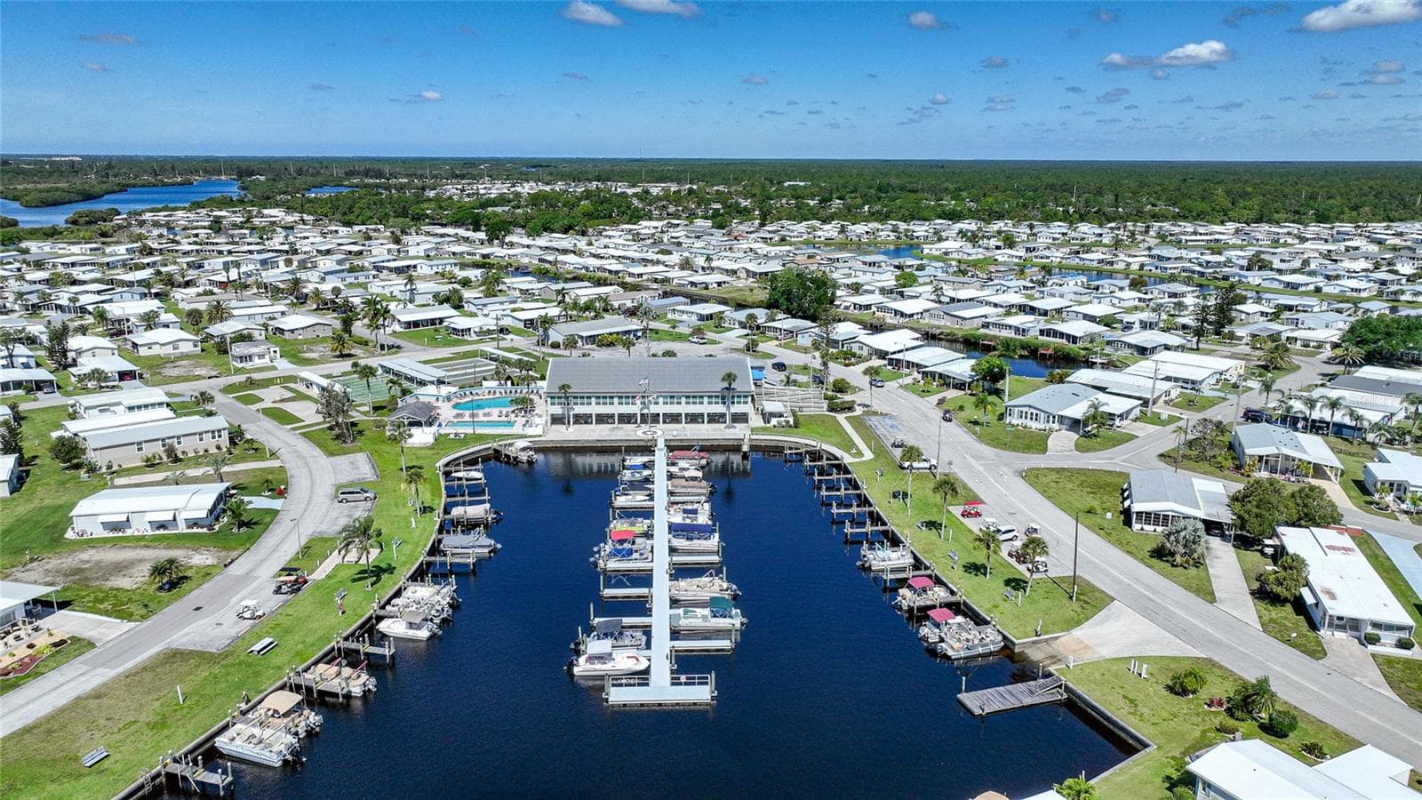 Harbor Cove Marina with boat slips - 734 BLACKBURN BLVD, NORTH PORT